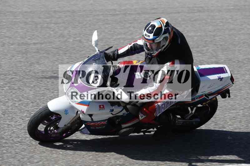 /01 02.04.2026 MAZ ADR/Gruppe gelb Gruppe gruen/3